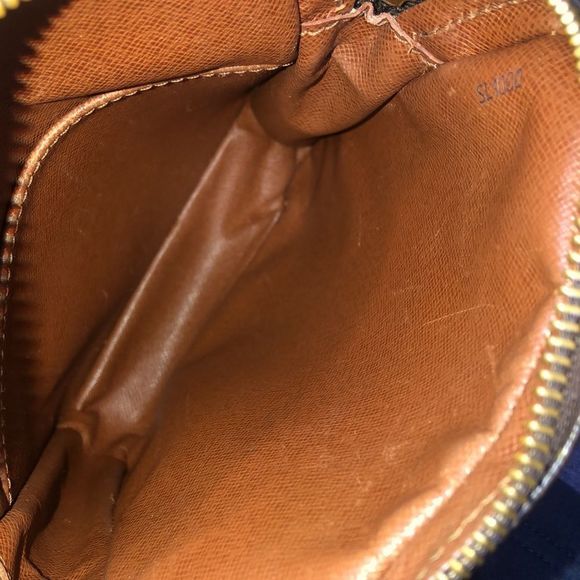 LOUIS VUITTON DANUBE PM Monogram Crossbody Shoulder Bag SL0919 with LV Dust Bag - Picture 7 of 17